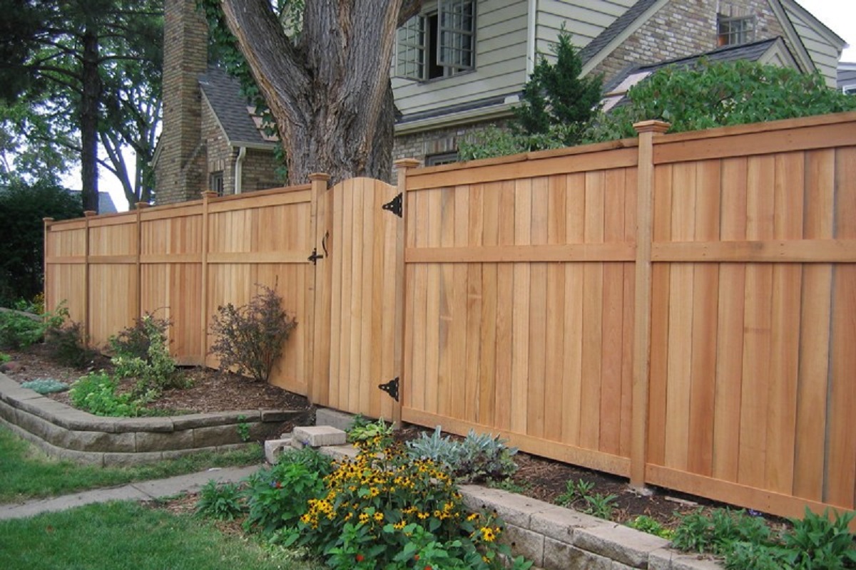 Residential Wood Fences at a Glance