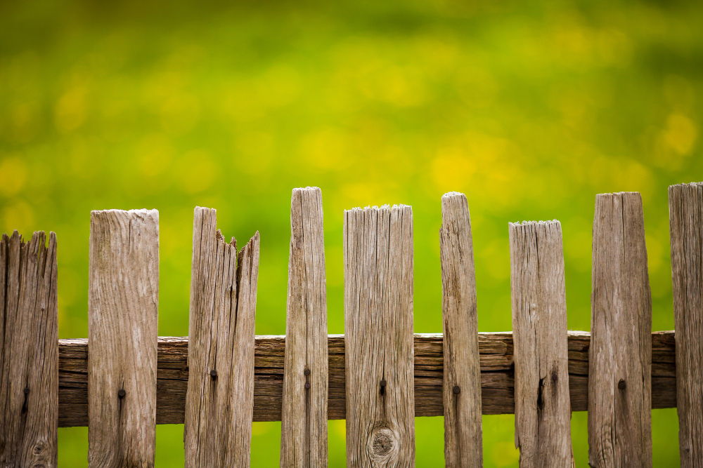 Revamping Your Property: Tips in Tearing Down an Older Fence