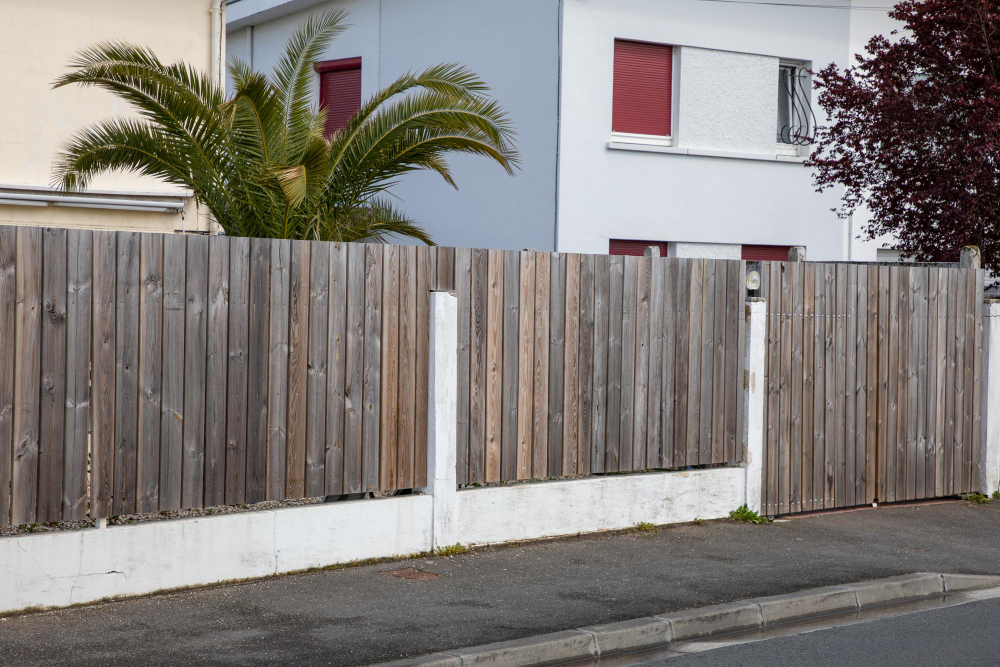 Transforming Your Yard into a Private Oasis with the Right Fence