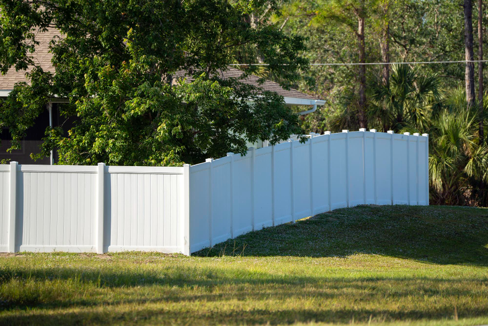 Transform Your Outdoor Space with Privacy Fence Landscaping