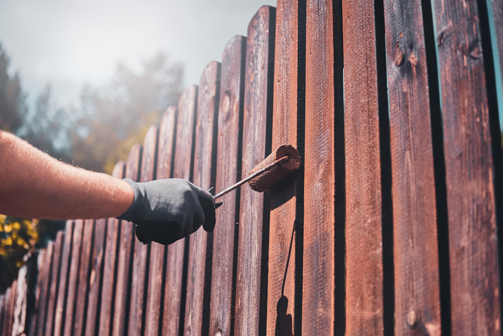 A Guide to Stellar Fence Maintenance