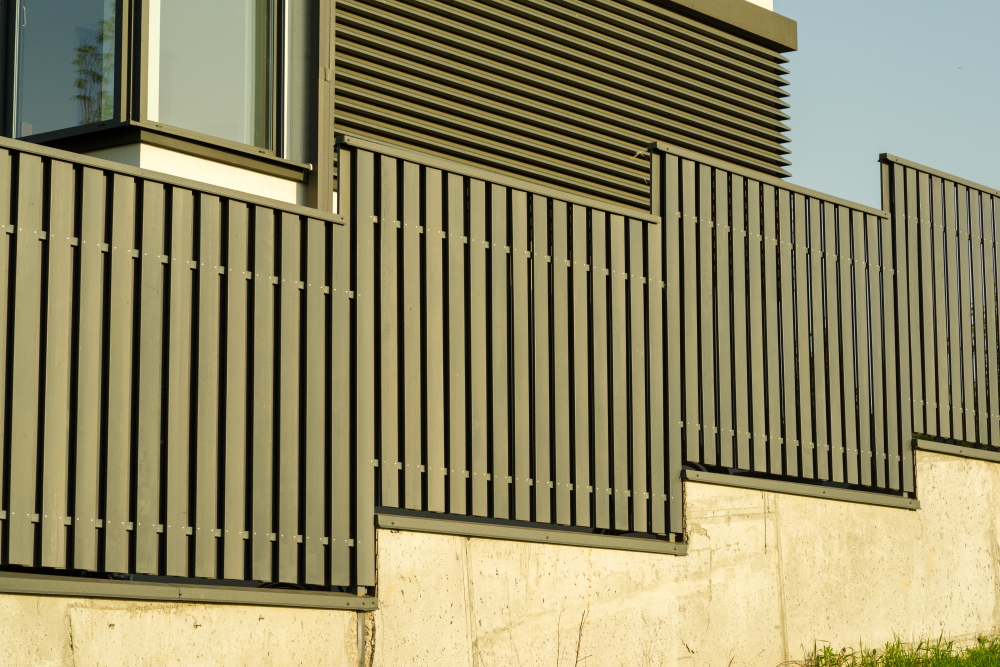 The Benefits of an Aluminum Fence for Your Property