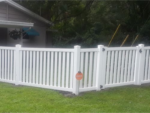 Vinyl fence