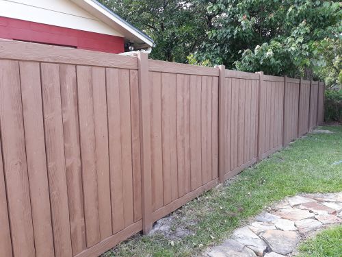 Privacy wood fence